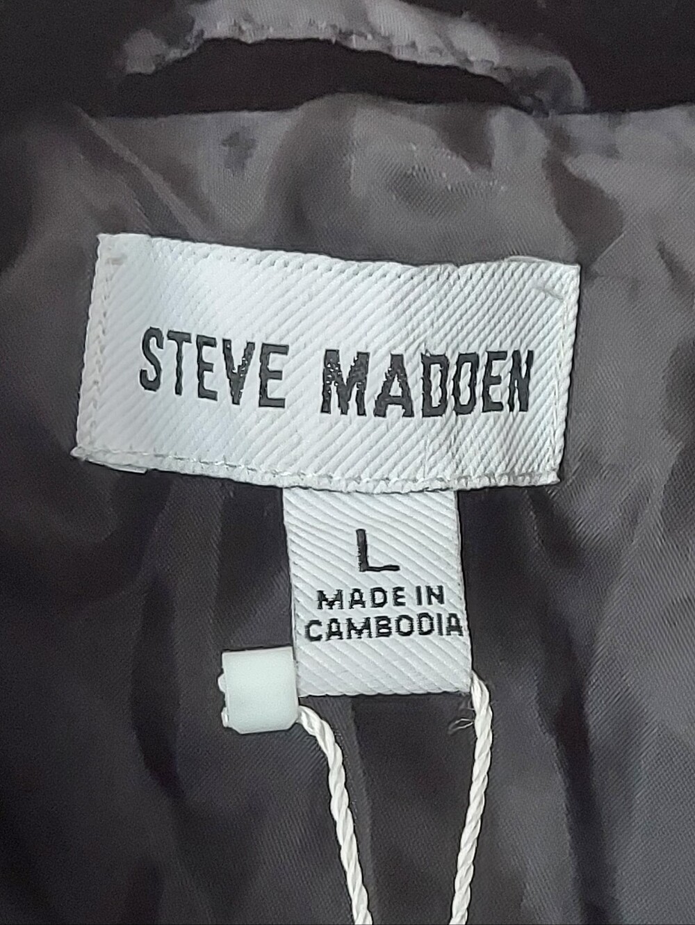 NWT Steve Madden Black Plush Faux-Fur Cropped Teddy Jacket - Picture 2 of 9